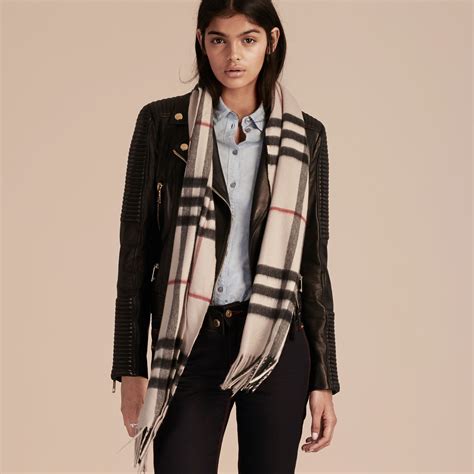 Burberry Scarves and Wraps for Women 